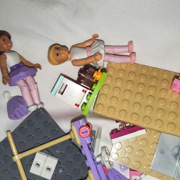 : American Girl mega bloks w/ over 360 pcs & instruction manual Lego friends pcs - Picture 6 of 14